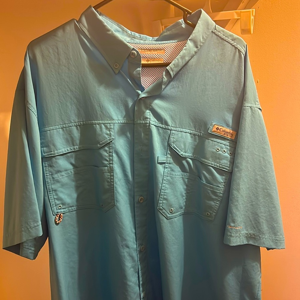 Columbia PFG shirt